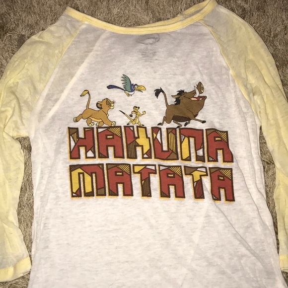 Disney Tops - Hakuna Matata Shirt